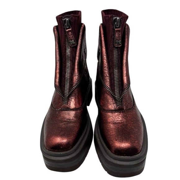 Sam Edelman Linds Zipper Chelsea Boots - Picture 4 of 11